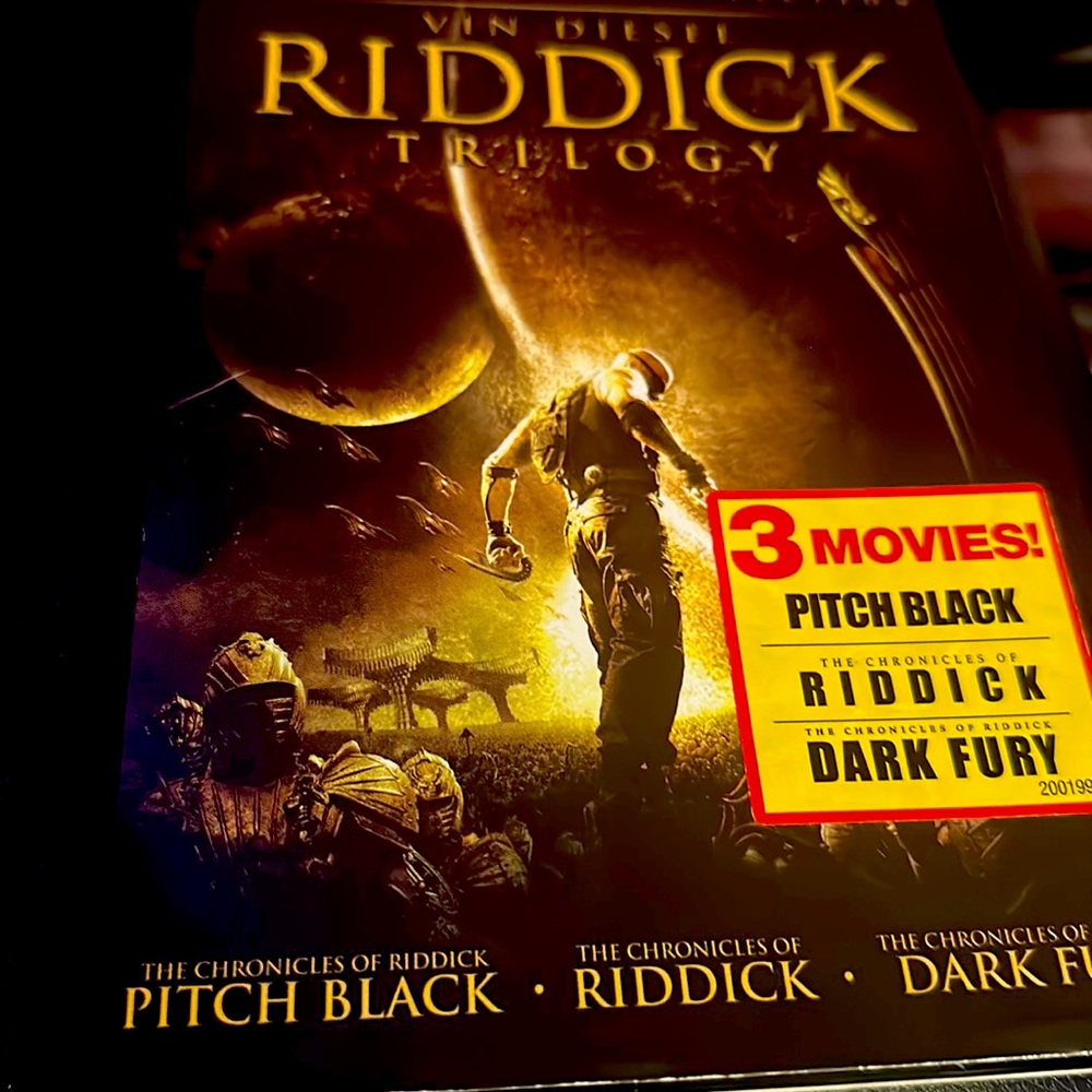 Chronicles of riddick trilogy Dvd